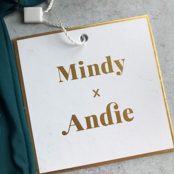 Mindy & Andie Swim The Bermuda Bikini Top Dragonfly Green Size L - Picture 7 of 10